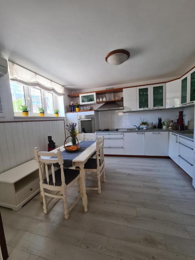 Apartmani Maretimo Primošten Esterno foto
