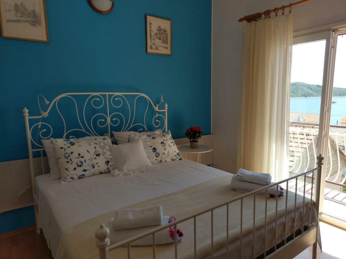 Apartmani Maretimo Primošten Esterno foto